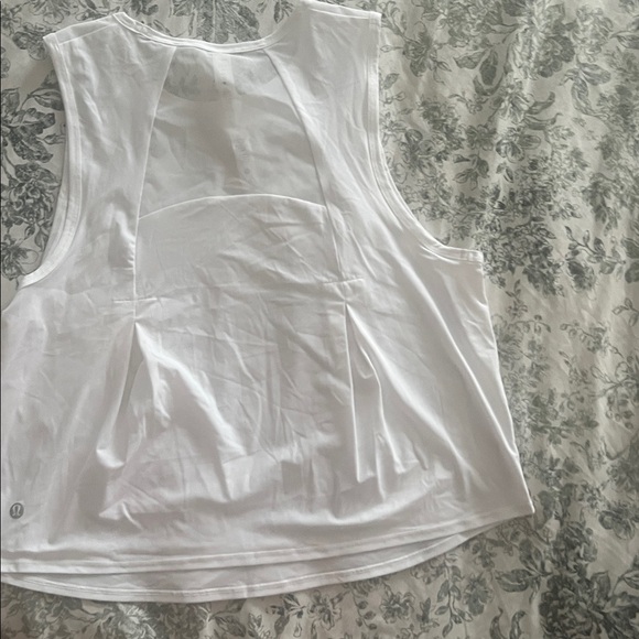 Lululemon Athletica White Mesh Detail Top - Picture 4 of 5